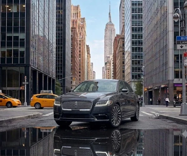 Lincoln-Continental-11